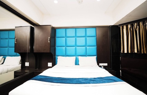 Khar Hotel | Hotel Kings Palace