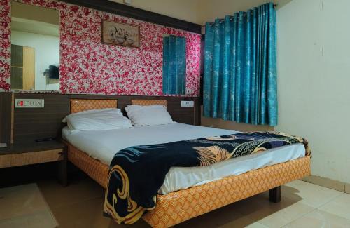 New Panvel East Hotel | Hotel Kolkar