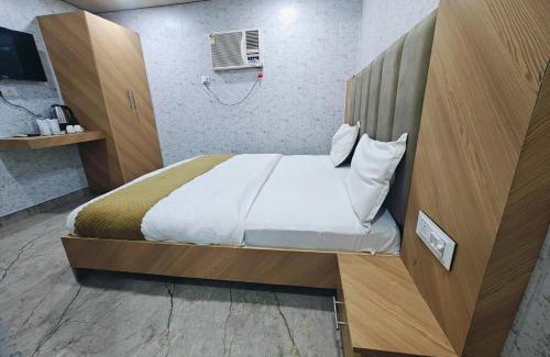 Bareilly Hotel | Hotel Konark INN