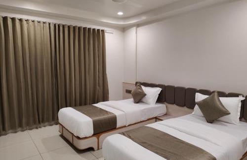 Ahmedabad City Centre Hotel | Hotel Kozar