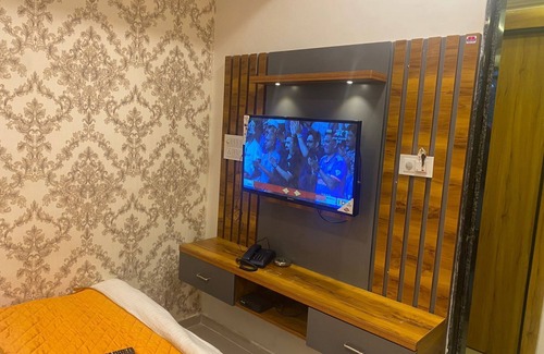 Gandhinagar Hotel | Hotel Krishna