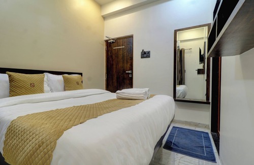 Sanpada Hotel | Hotel Krishna Residency