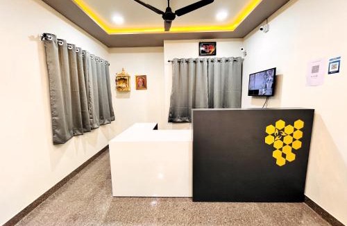 Bhuj Hotel | Hotel Kutch Palace