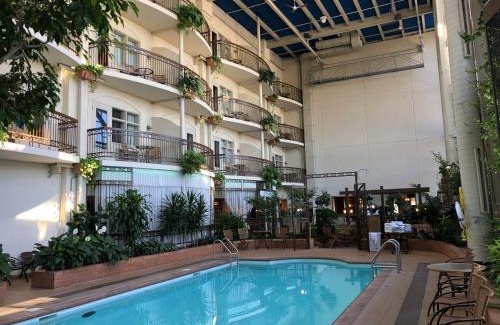 Desjardins Hotel | Hotel L'Oie des neiges