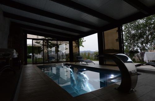 Berga Hotel | HOTEL LA CABANA BERGA