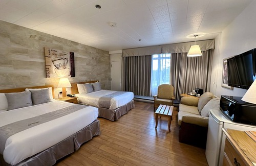 Baie Comeau Hotel | Hotel La Caravelle