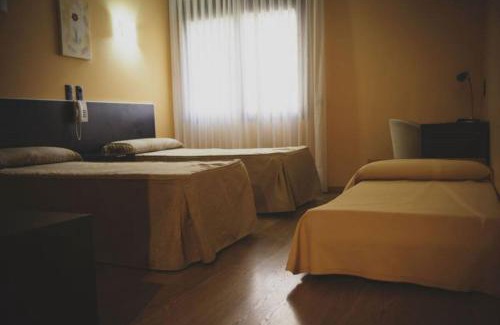 La Almunia de Dona Godina Hotel | Hotel La Bodega
