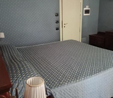 Giugliano in Campania Hotel | Hotel La Fayette Giugliano Licola