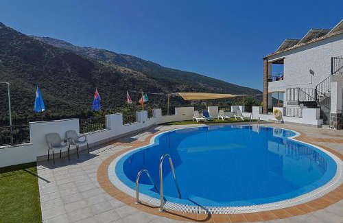 Trevelez Hotel | Hotel La Fragua II
