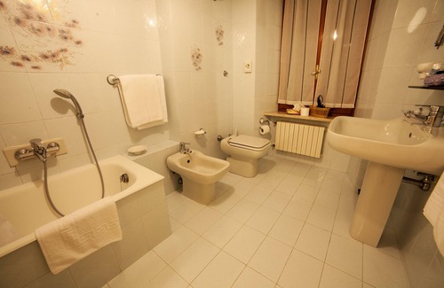 Montecosaro Hotel | Hotel La Luma