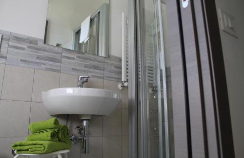 Osimo Hotel | Hotel La Ruota Dei Pavoni