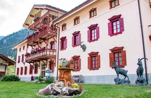 Staffal Hotel | Hotel La Villa della Regina