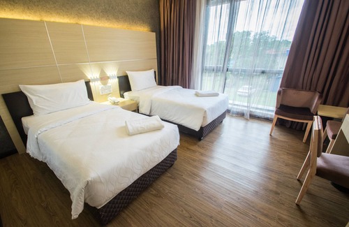 Victoria Hotel | Hotel Labuan Point