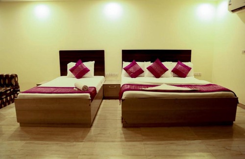 Vasant Kunj Hotel | Hotel lakchami inn