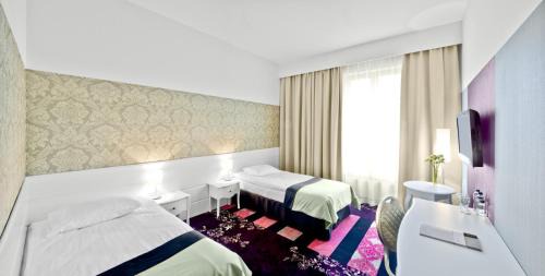 Oltarzew Hotel | Hotel Lamberton