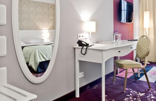 Oltarzew Hotel | Hotel Lamberton