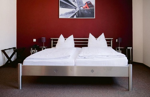 Zweibruecken Hotel | Hotel Landgasthof Zur Alten Scheune