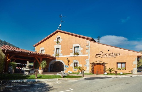 Azpeitia Hotel | Hotel Larrañaga