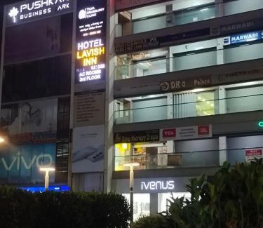 Ahmedabad Hotel | HOTEL LAVISH