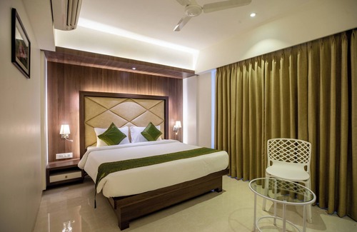 Thane West Hotel | Hotel Laxvas- The Business Hotel