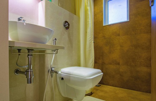 Thane West Hotel | Hotel Laxvas- The Business Hotel