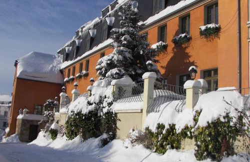 Limbach-Oberfrohna Hotel | Hotel Lay-Haus