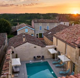 Monpazier Hotel | Hotel Le Chevalier Bleu