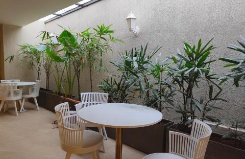 Bengaluru Hotel | Hotel Le Opera