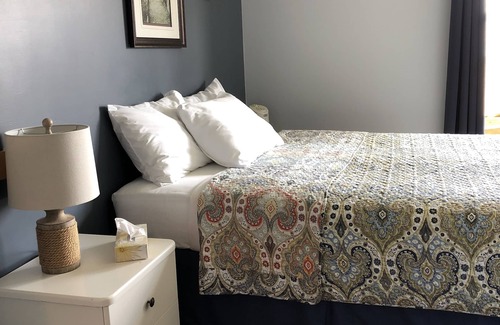 Tadoussac Hotel | Hotel Le Pionnier