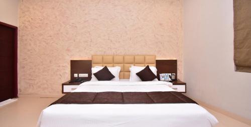Sulthan Bathery Hotel | Hotel Le Sapphire
