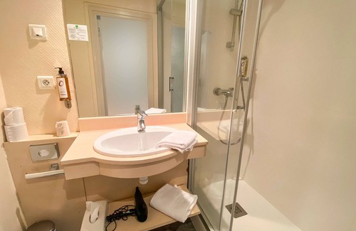 Saint-Helier Hotel | Hotel Le Sevigne, Sure Hotel Collection by Best Western