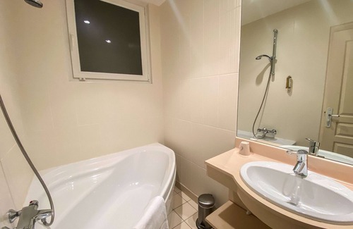 Saint-Helier Hotel | Hotel Le Sevigne, Sure Hotel Collection by Best Western