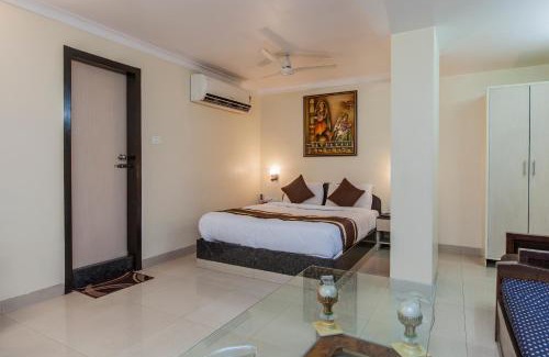Khar Hotel | Hotel Linkway