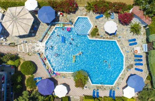 Paralia Skotinis Apartment | Hotel Livithra