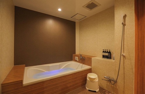 Honjo Hotel | HOTEL LOCOZ MAUI