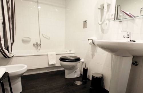 Solares Hotel | Hotel Los Guardeses