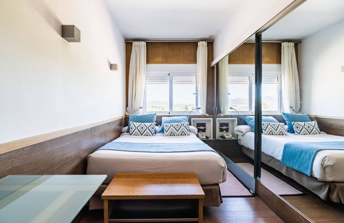 Cap Martinet Hotel | Hotel Lux isla