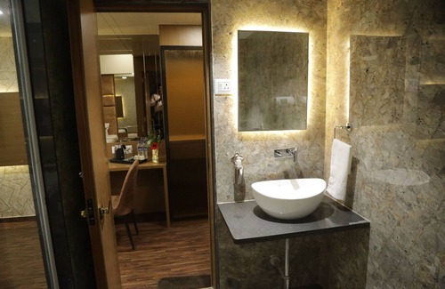 Amarnath Hotel | Hotel M Residency