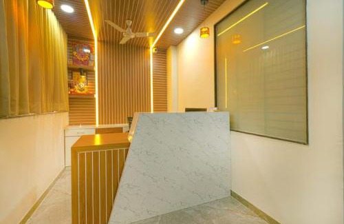 Ahmedabad Hotel | Hotel Madhur, Ahmedabad