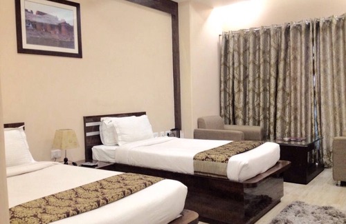 Kakarmatha Hotel | Hotel Madhuvan Palace