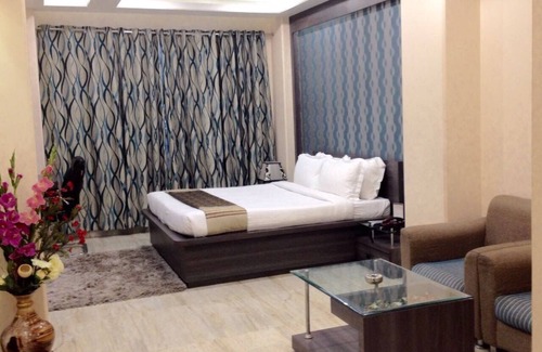 Kakarmatha Hotel | Hotel Madhuvan Palace