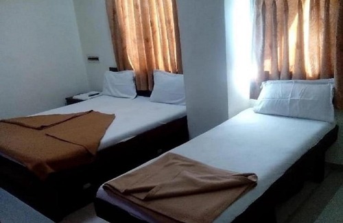 Navrangpura Hotel | Hotel Magic Palace Ahmedabad