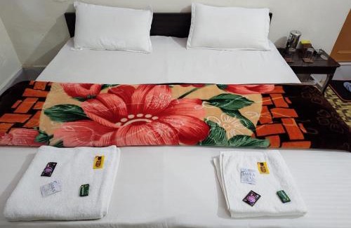 Barkot Hotel | Hotel Magpie