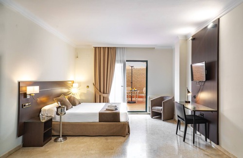 Torre del Mar Hotel | Hotel Mainake