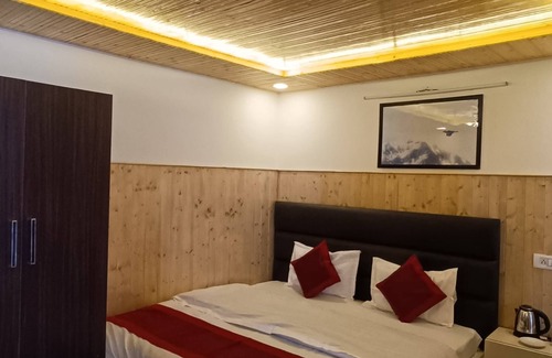 Kharsali Hotel | Hotel Manisha