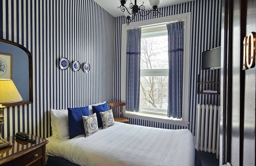 Quartier des Spectacles Hotel | Hotel Manoir Sherbrooke