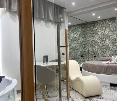 Varcaturo Hotel | Hotel Manuela