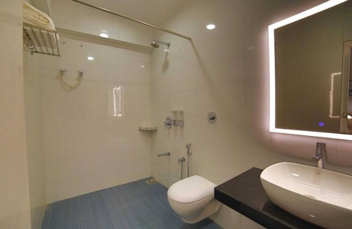 Mount Abu Hotel | Hotel Marigold With Swimming Pool By SAH