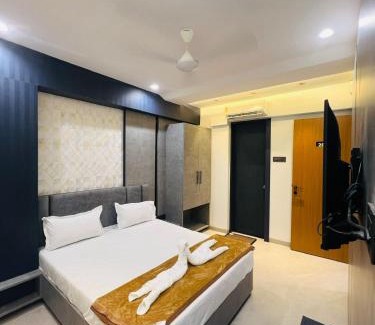 Ahmednagar Hotel | Hotel Mauli Lodging