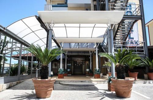 Aversa Hotel | Hotel Max